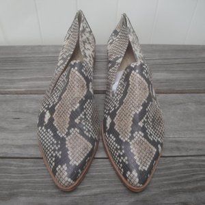 Nordstroms Treasure and Bond "Kena" Faux Snakeskin Loafer Size 11M